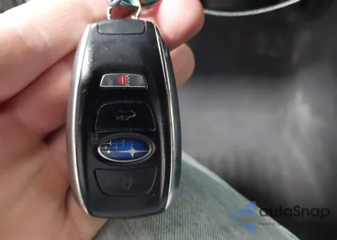 2018 Subaru Outback 2.5I Limited из США, поврежденный, VIN 4S4BSANC0J3302900